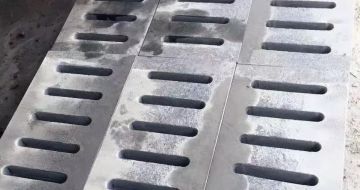 七台河 芝麻灰石材沟盖板