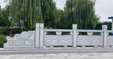 七台河 芝麻灰桥栏杆、河道栏杆安装效果