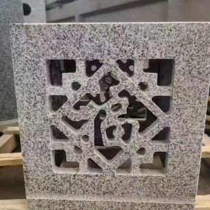 七台河 芝麻白花岗岩镂空雕花灯笼