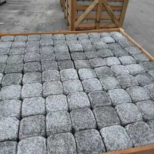 七台河 园林景观滚石